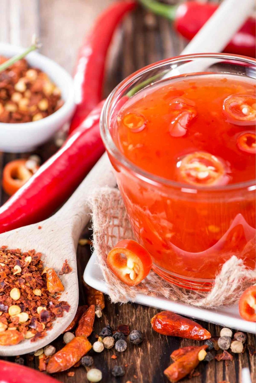 Known for its intensely spicy, tangy and sweet flavor, Sriracha is often used to add a distinctive flavor to many Asian recipes. If you’re not in the habit of keeping sriracha sauce in your fridge, there are some great Sriracha Substitutes available.