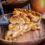 If you successfully bake an apple pie, it will turn out flakey, buttery and tender! To achieve this, you will be shown some tips and tricks below.