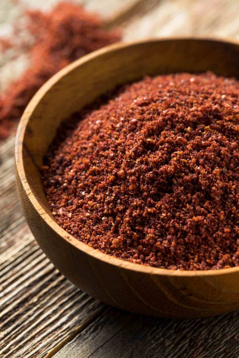 Are you struggling to get your hands on sumac? While it can be difficult to find, the substitutes are not! Below you will find some of the top recommended substitutes available.
