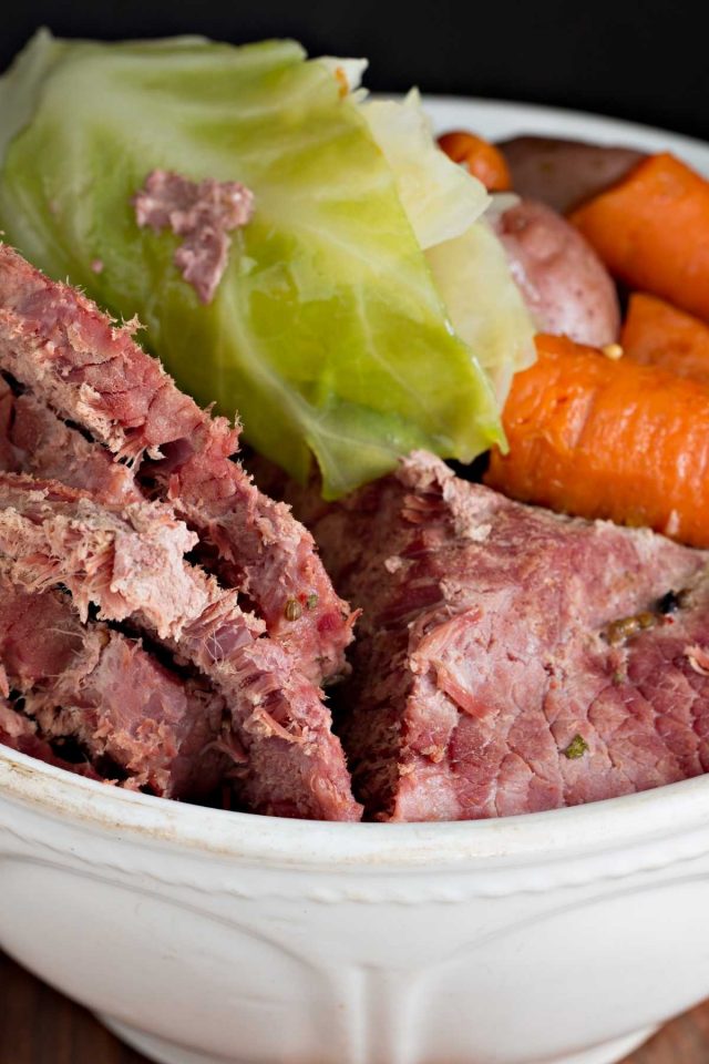 Pressure Cooker Corned Beef and cabbage