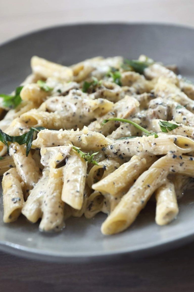A simple, creamy, and mouthwatering sauce, this recipe works with any pasta, and you can add chicken for added protein, too! If you love pasta and are in search of a quick and tasty topping, look no further.