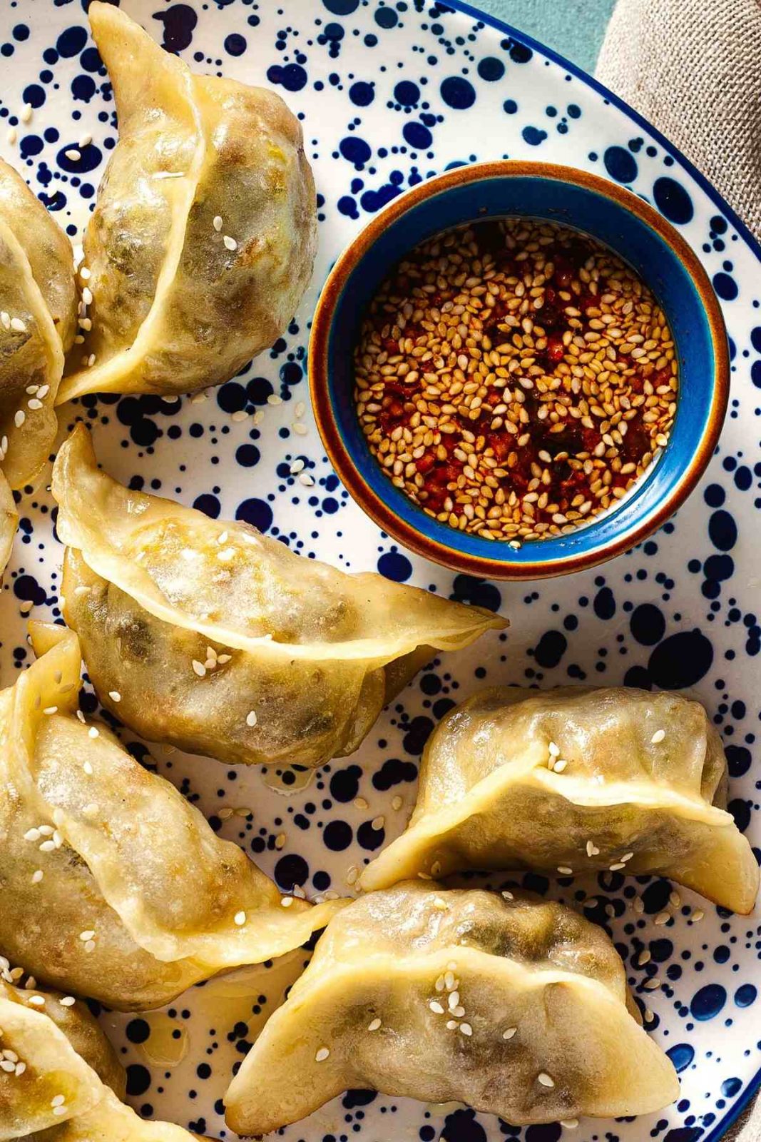 If you love Chinese dumplings, you'll know that the only way to make them even more irresistible is to serve them with an incredible dipping sauce. However, not every dipping sauce can do the trick. Luckily, we’ve tracked down the best dipping sauce recipe to ensure your dumplings get the sauce they deserve.