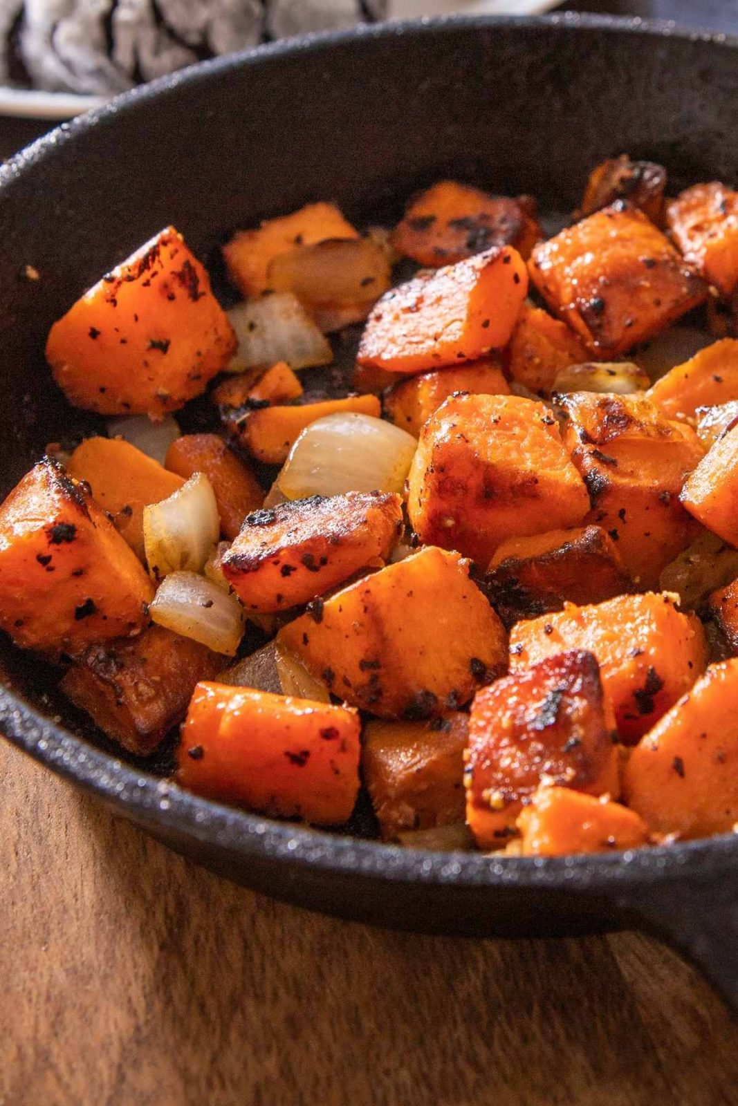 Start your day with a tasty and moreish helping of sweet potato hash breakfast! With just a few ingredients and a skillet, you can create this satisfying and delicious meal in only 30 minutes.