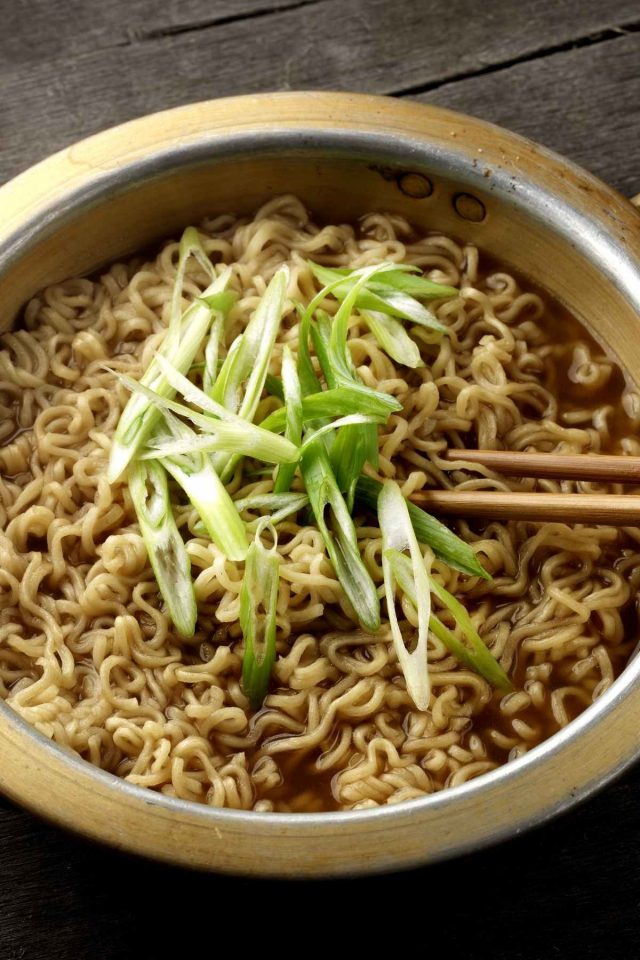 Easy Homemade Vegan Ramen Noodle Soup