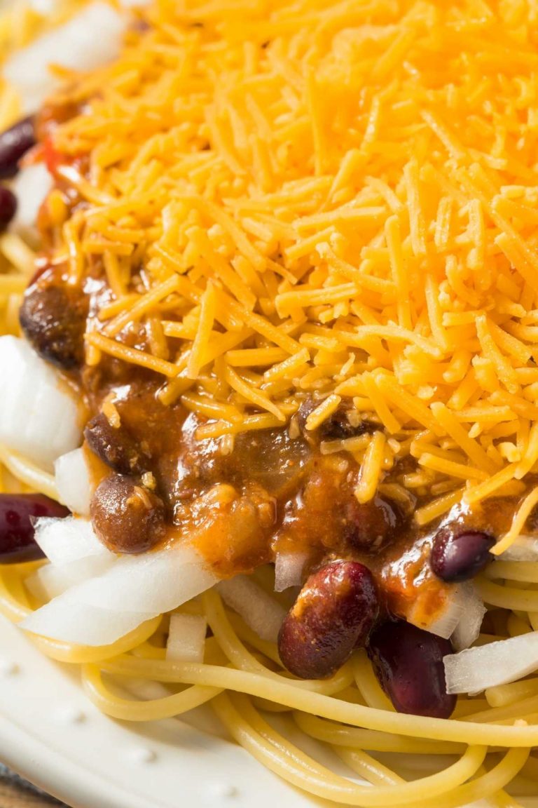 The city of Cincinnati is well known for its chili. If you’ve had the chili at Skyline Cincinnati, you know that it’s delicious. This copycat recipe of Skyline’s chili is just as tasty and easy to make!