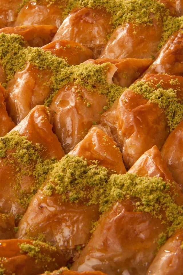 Lebanese Shaabiyat Dessert