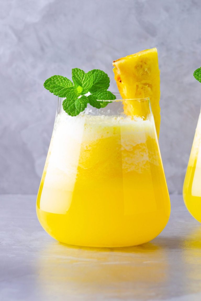 Pineapple Rum Sour
