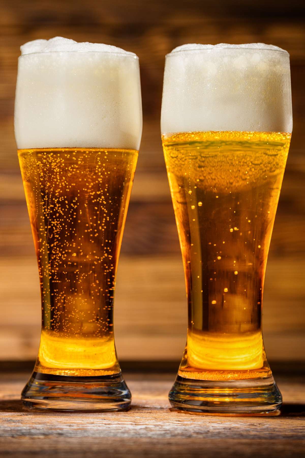 Both Coors Light and Bud Light belong to the light beer category, a segment that gained popularity due to its lower calorie and carbohydrate content compared to regular beers. These beers are often chosen by individuals who are looking to enjoy a cold one without the guilt of consuming excessive calories. Let's take a closer look at each of these beers.