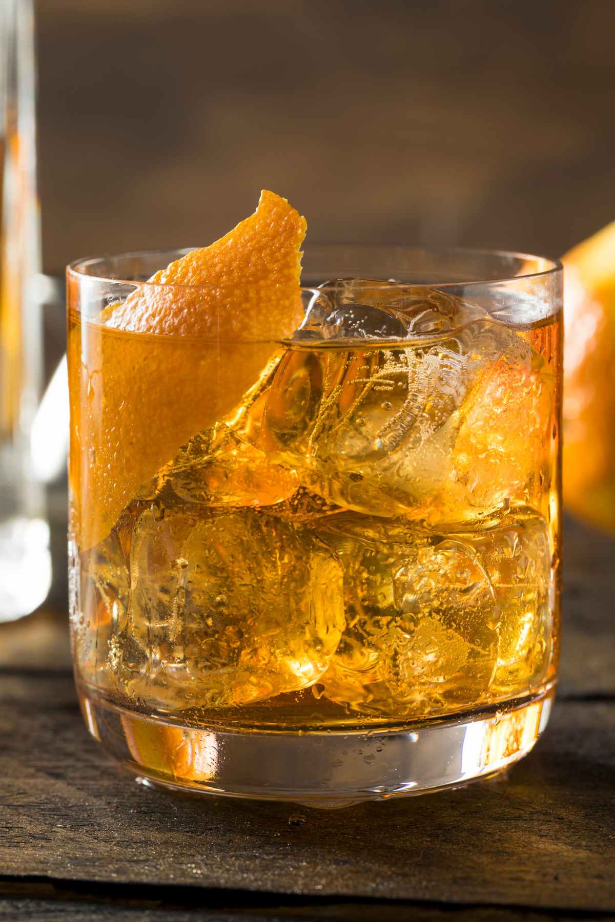 What To Mix With Crown Peach (18 Best Crown Royal Peach Drinks) A
